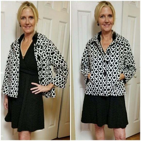 Ann Taylor - Little Black Dress - Picture 5 of 6